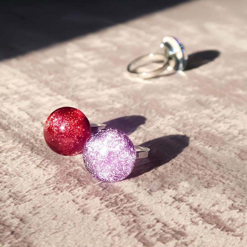 RING PARME ~ LIGHT GREEN | ECLIPSE | REFLET[proRING PARME ~ LIGHT GREENduct_vendor]MicrocosmosPRODUCT INFORMATION 

Exclusive Microcosmoses Glass Reflet™
Base: Stainless Steel 
Bead size: 12~14 mm / 0.47"~0.55"


Free Gift Box 


The  Microcosmoses Reflet  StRINGS GLASS REFLET